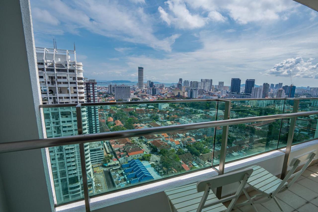 Апартаменты Seaview Mansion One Georgetown Экстерьер фото